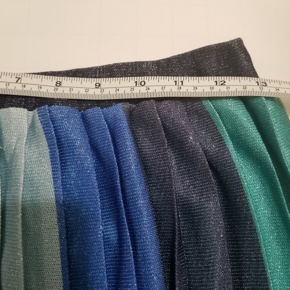 Maeve by Anthropologie Brand long skirt, mulitple colors, size XS - Picture 7 of 14